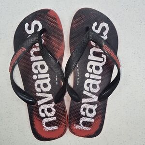 Havaianas Logomania Red and Black Flip Flops Women Size: 7/8